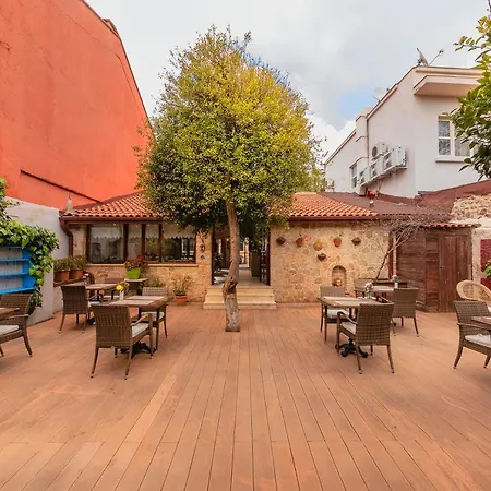 Zemira Garden Hotel 5*