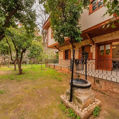 Zemira Garden Hotel