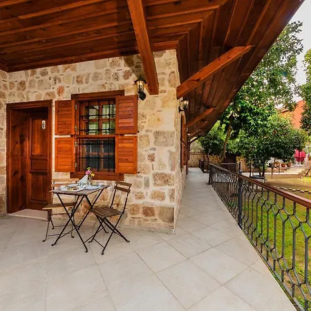 Zemira Garden فندق أنطاليا