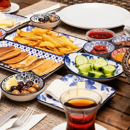 Otel Zemira Garden 5*