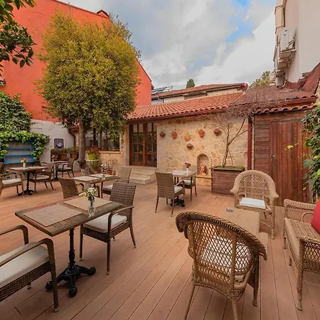 Zemira Garden Otel