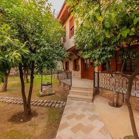 Zemira Garden Otel 5*