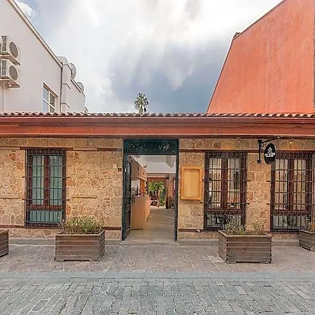 Zemira Garden فندق
