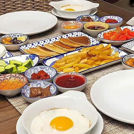 Zemira Garden فندق أنطاليا