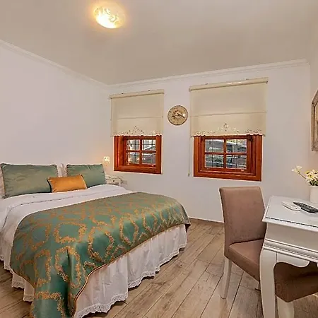 Hotell Zemira Garden Antalya