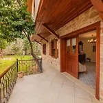 Otel Zemira Garden