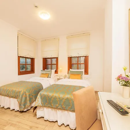 Zemira Garden 5*