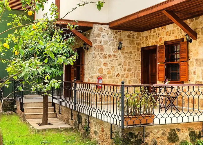 Zemira Garden فندق 5*
