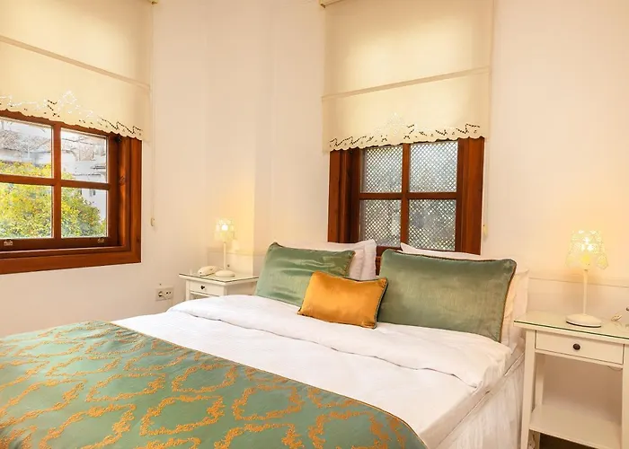 Zemira Garden 5* أنطاليا