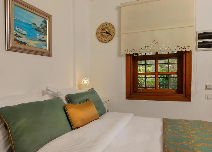 Zemira Garden 5* أنطاليا