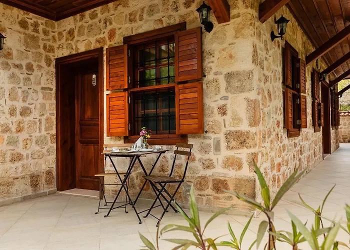 Zemira Garden 5* أنطاليا