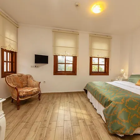 Zemira Garden 5*